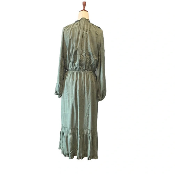 Anna Cate Tiered Midi Dress Sage Green Small - Picture 2 of 6